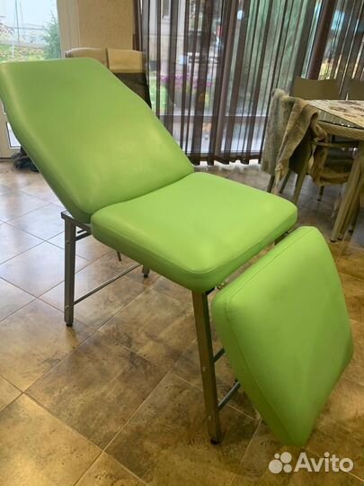 Массажная кушетка бу