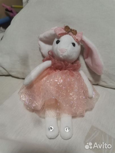 Мягкая игрушка зайчик