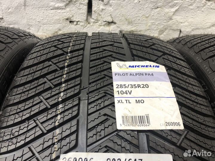 Michelin Alpin 5 275/35 R20 и 285/35 R20