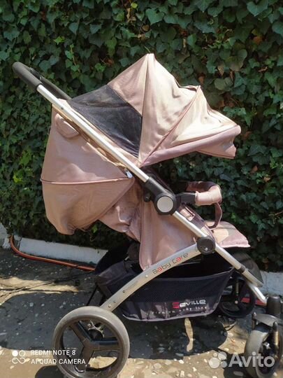 Коляска прогулочная