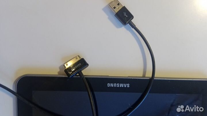 Планшет Samsung Galaxy Tab 8.9 GT-P7310