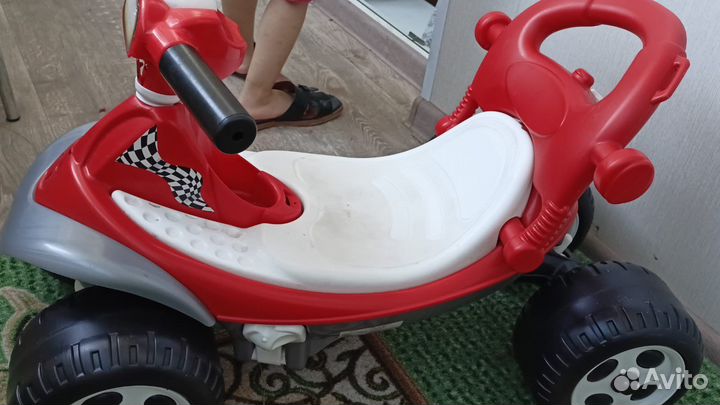 Детская машинка каталка