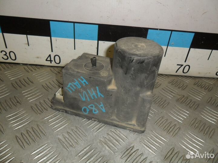 Б/У Компрессор центрального замка (2фишки/1выхо