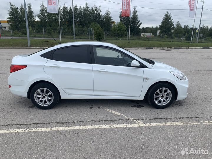 Hyundai Solaris 1.6 AT, 2013, 150 000 км