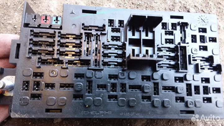 Блок предохранителей Mercedes W164 X164 W251