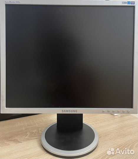Монитор Samsung syncmaster 940n