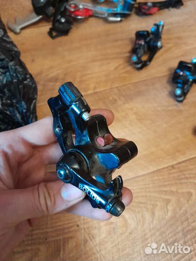 Запчасти на велосипеды