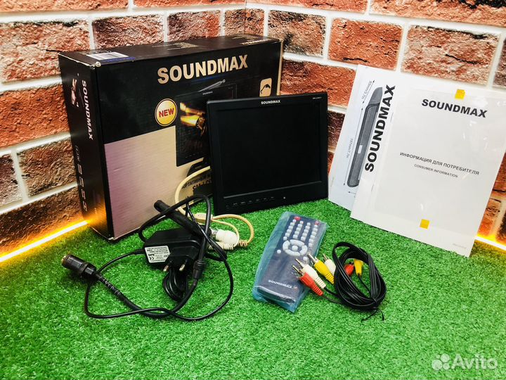 Z.12228 Портптивный ЖК тв Soundmax SM-LCD811