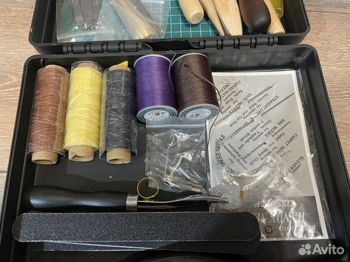 Набор для работы с кожей