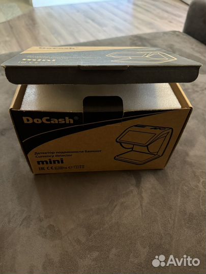 Детектор подлинности банкнот DoCash mini Combo