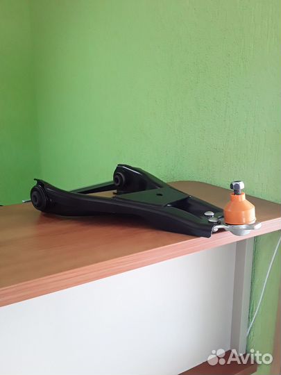 Рычаг передний правый renault duster