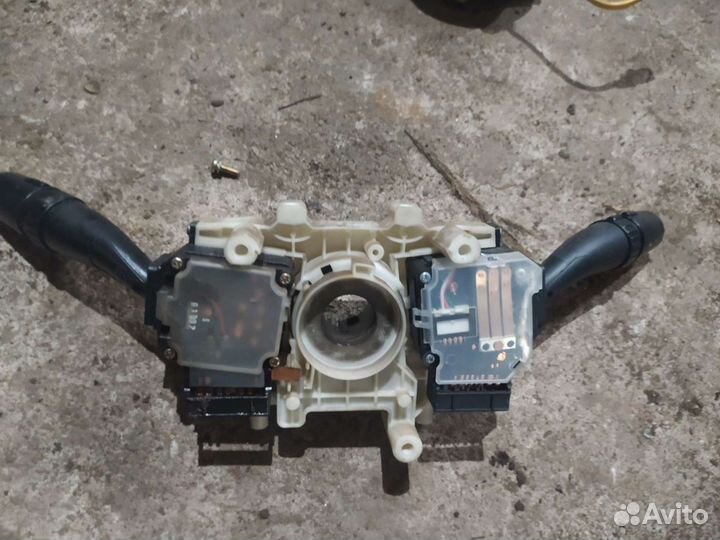 Подрулевой переключатель Хендай Акцент 2