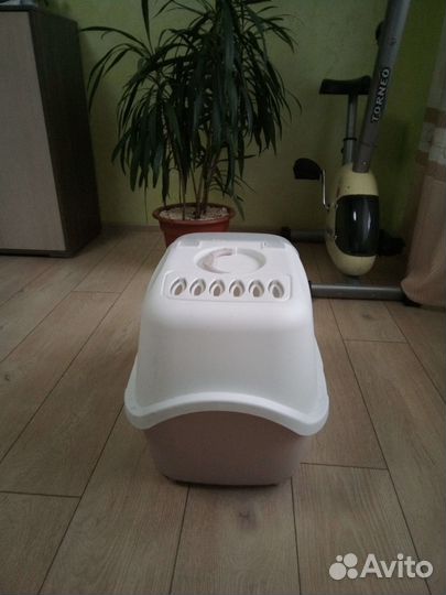 Кошачий туалет закрытый