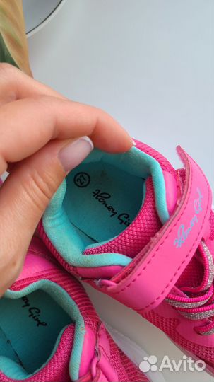 Кроссовки для девочки 27 размер
