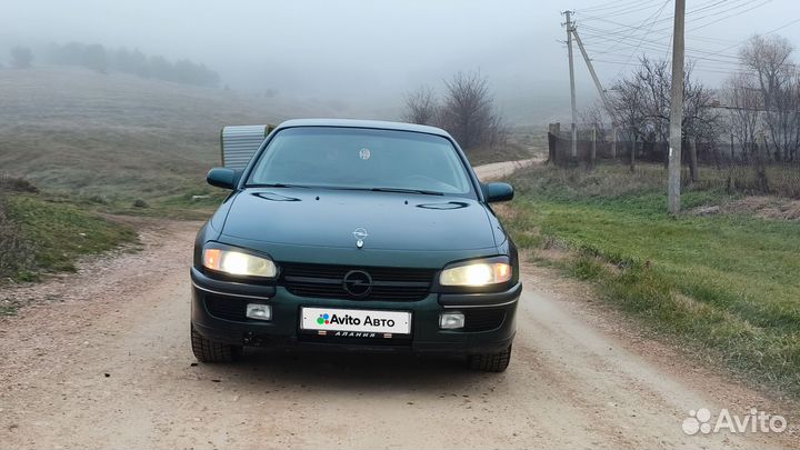 Opel Omega 2.5 МТ, 1997, 333 333 км