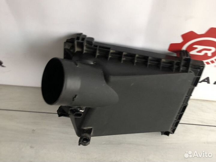 Toyota Prado 150 Крышка воздушного фильтра