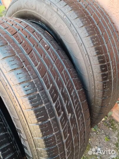 Kumho Solus KL21 235/65 R17