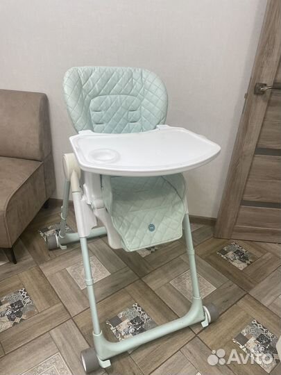 Детские кресло доя кормления
