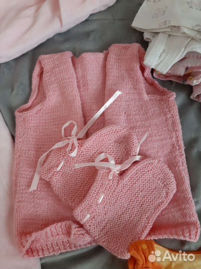 Продаю пакетом вещи на девочку