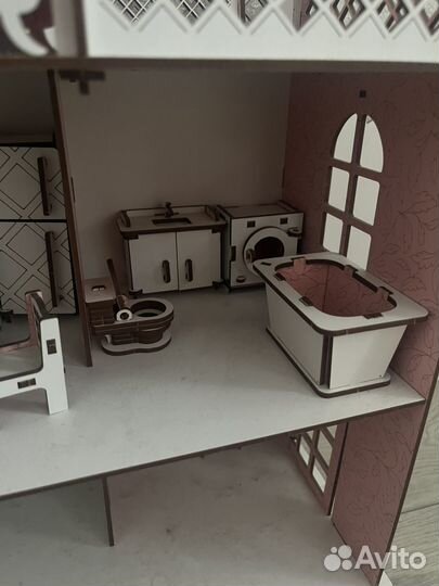 Домик кукольный