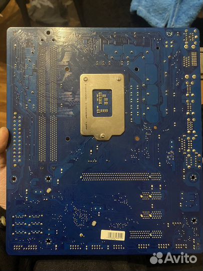 Материнская плата 1155