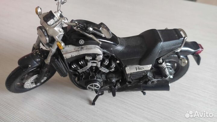 Коллекционная модель Yamaha vmax