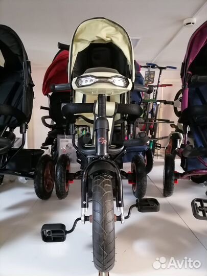 Трехколесный велосипед