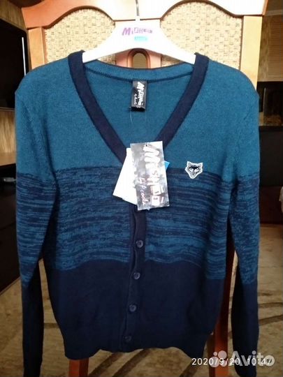 Новые джемпера, джинсы, шорты, р.134-140/Acoola,B