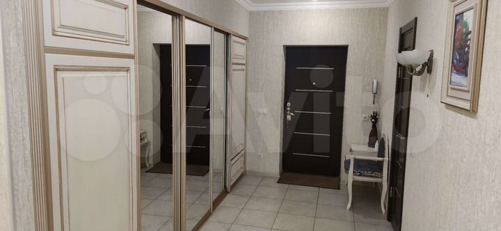 3-к. квартира, 103 м², 6/9 эт.
