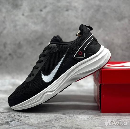 Кроссовки мужские nike