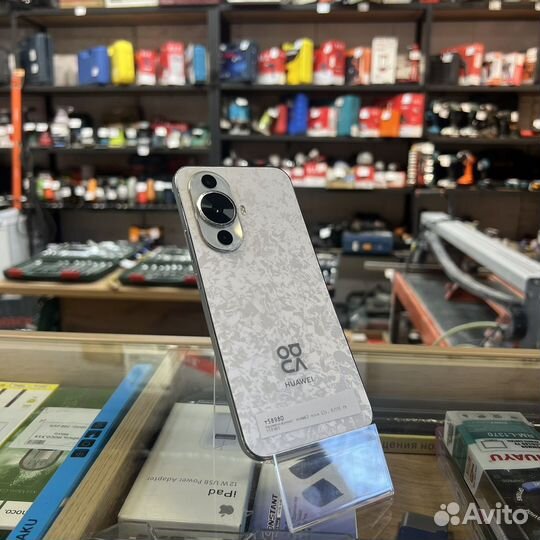 HUAWEI nova 12s, 8/256 ГБ