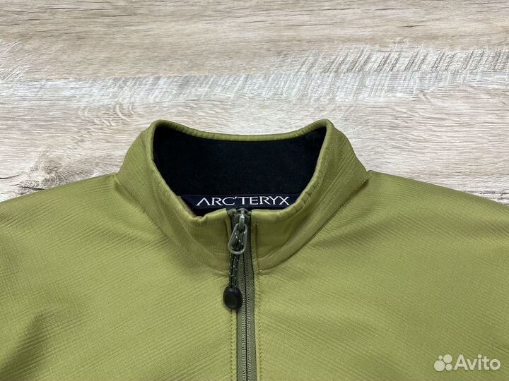 Куртка женская Arcteryx