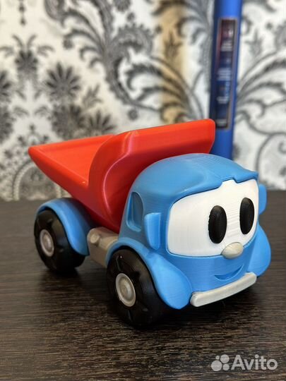 Грузовичок Лёва и его друзья