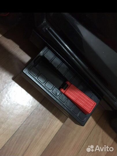 Детский электромобиль (лицензированная модель)