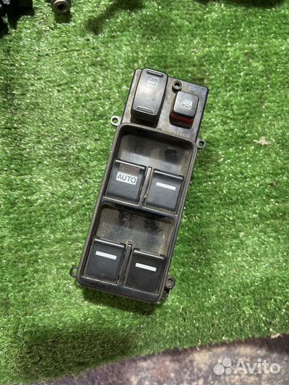 Блок кнопок Honda