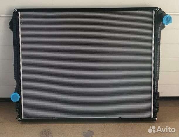 Радиатор Scania 6 серия 2439722 Оригинальный