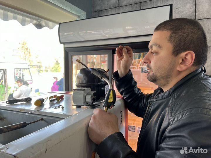 Ремонт холодильных морозильных камер чиллеров