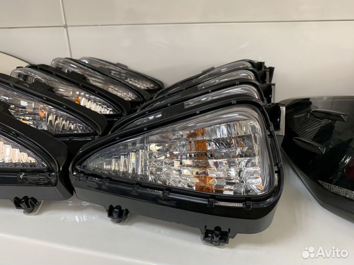 Поворотники Toyota Camry 55