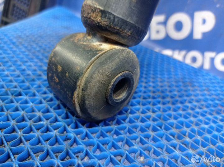 Задняя стойка амортизатора Mitsubishi Lancer Cedia