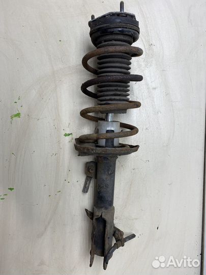 Амортизатор подвески Ford Fiesta, 2010