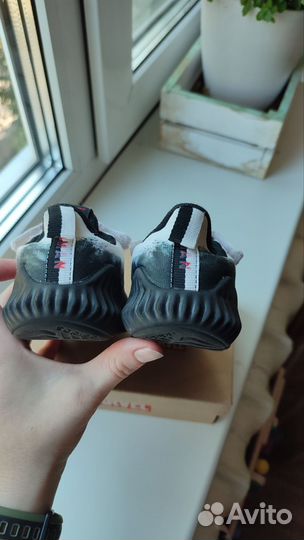 Кроссовки adidas 23
