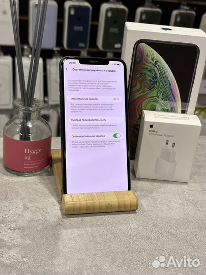 iPhone Xs Max, 64 ГБ