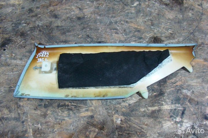 Jaguar XF Обшивка стойки задней левой