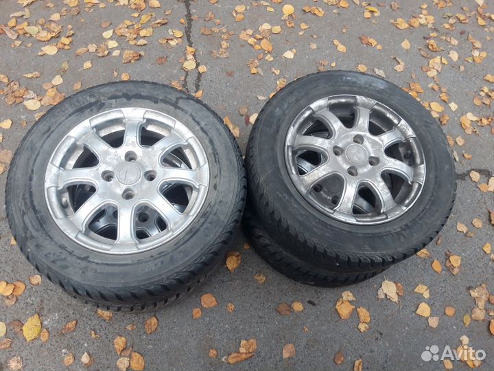 Yokohama Ice Guard Stud IG55 185/65 R14