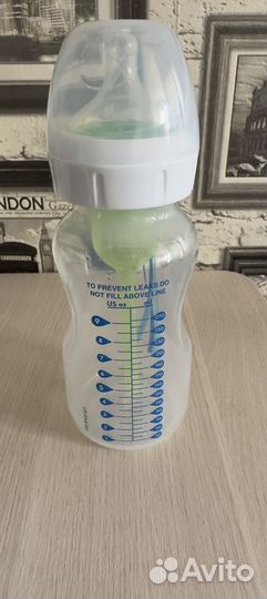 Бутылочка антиколиковпя Dr.Browns