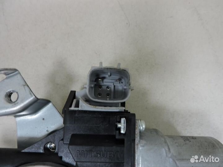 Стеклоподъемник электр. передний правый Nissan Alm