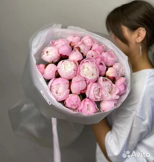 Букет пионов