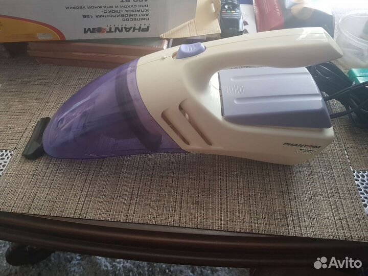 Автомобильный пылесос