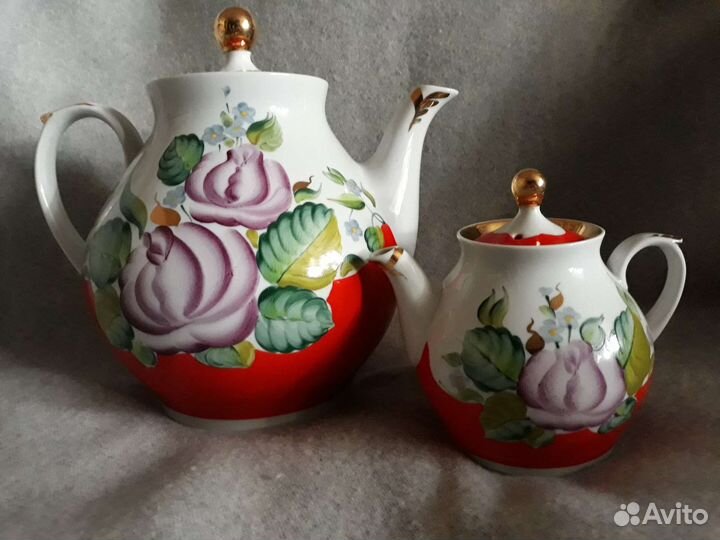 Заварочный чайник и чайник большой