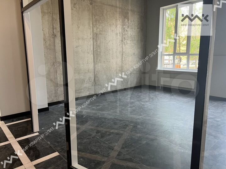 С отделкой Два входа